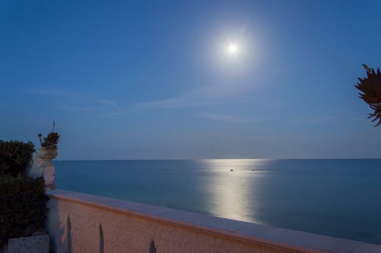 B&B La Terrazza Sul Mare Avola Exterior foto
